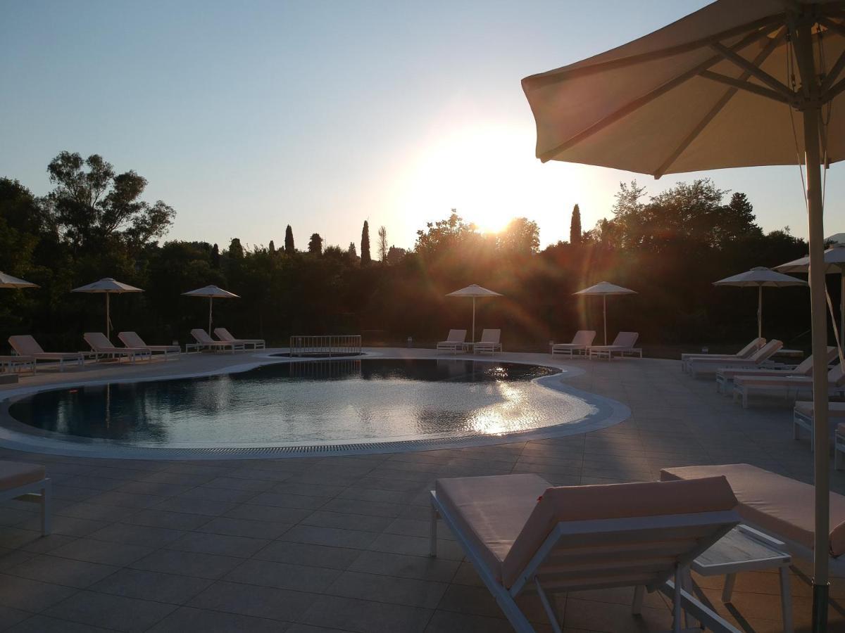 Santos Luxury Apartments Дасия Екстериор снимка