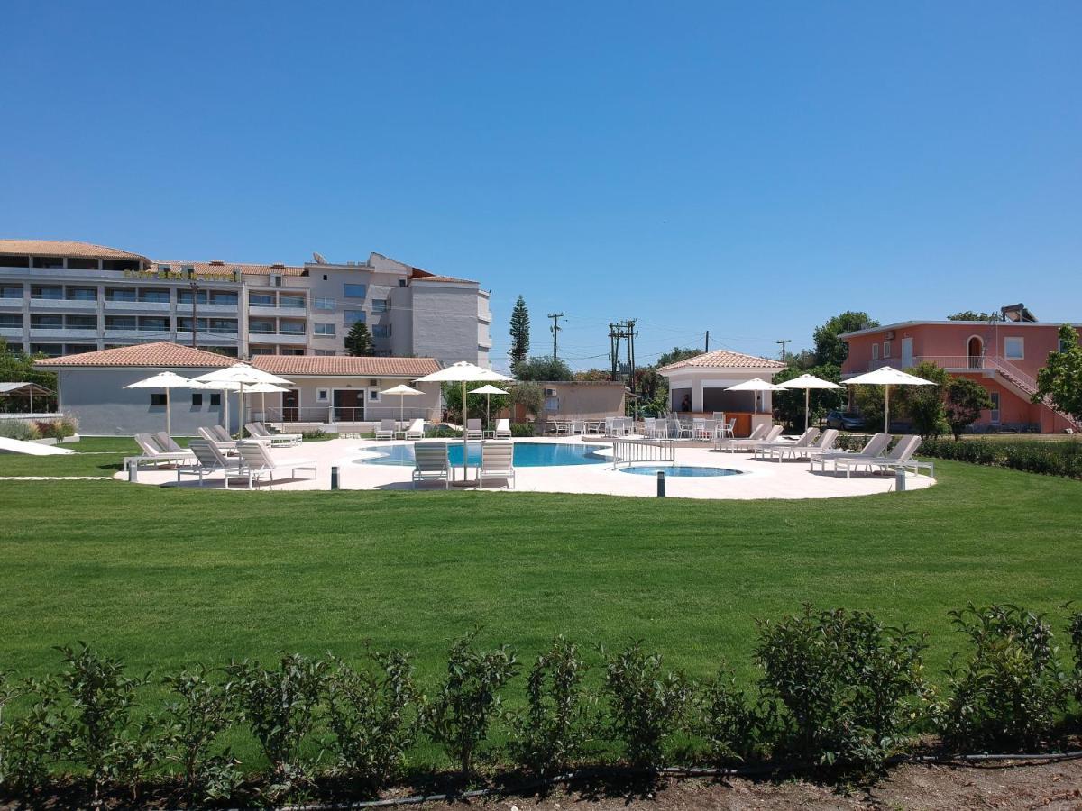Santos Luxury Apartments Дасия Екстериор снимка