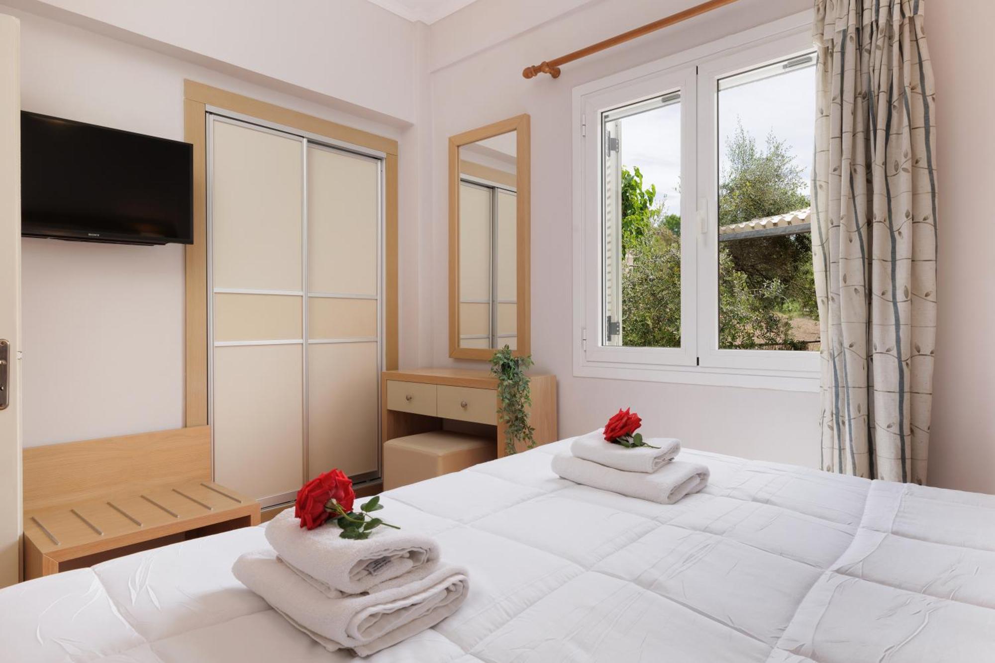 Santos Luxury Apartments Дасия Екстериор снимка