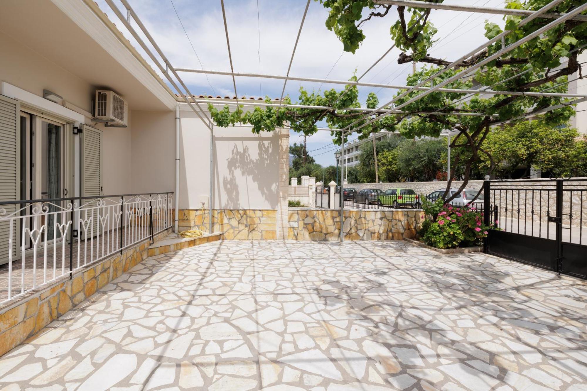 Santos Luxury Apartments Дасия Екстериор снимка
