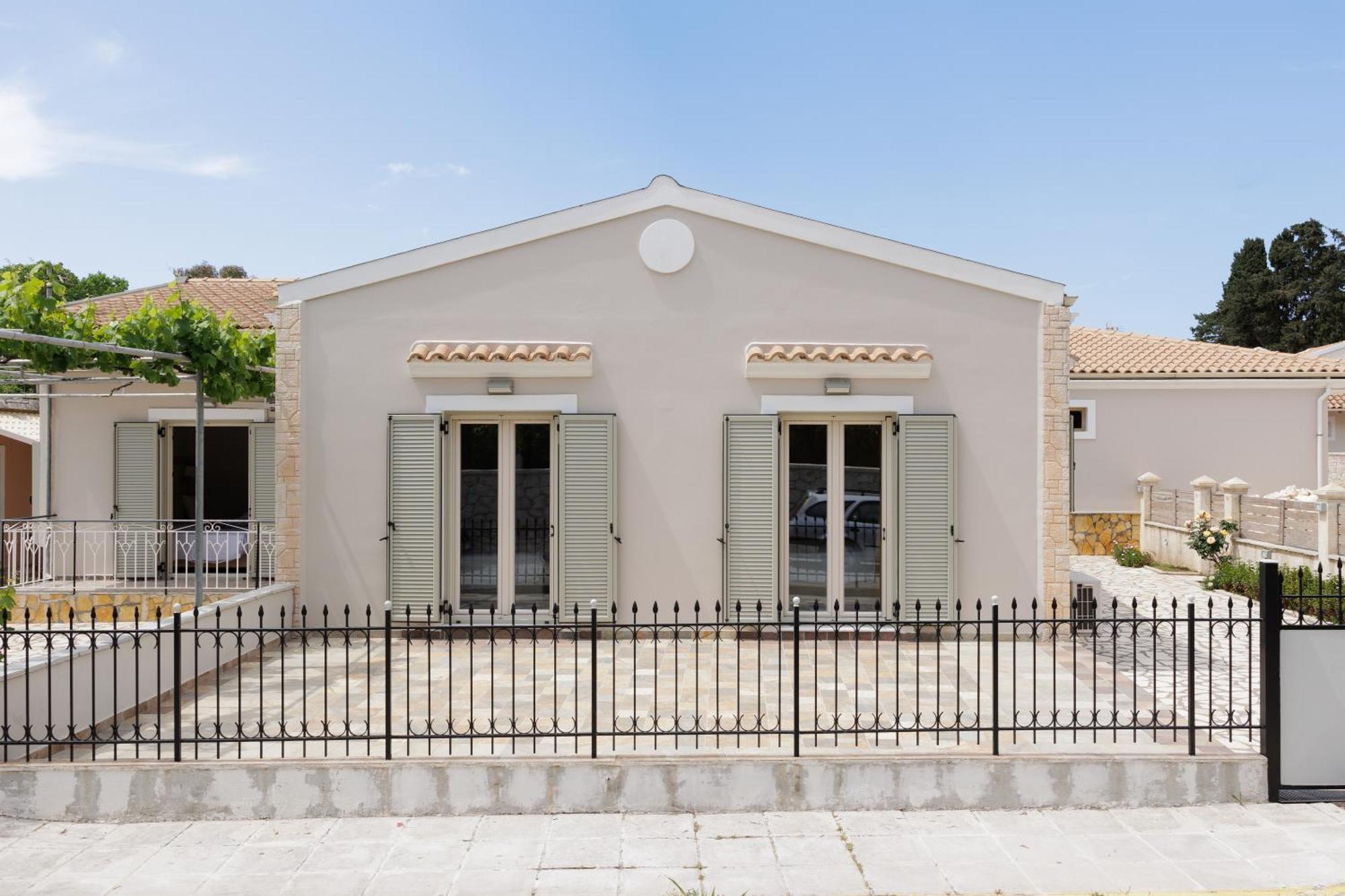 Santos Luxury Apartments Дасия Стая снимка